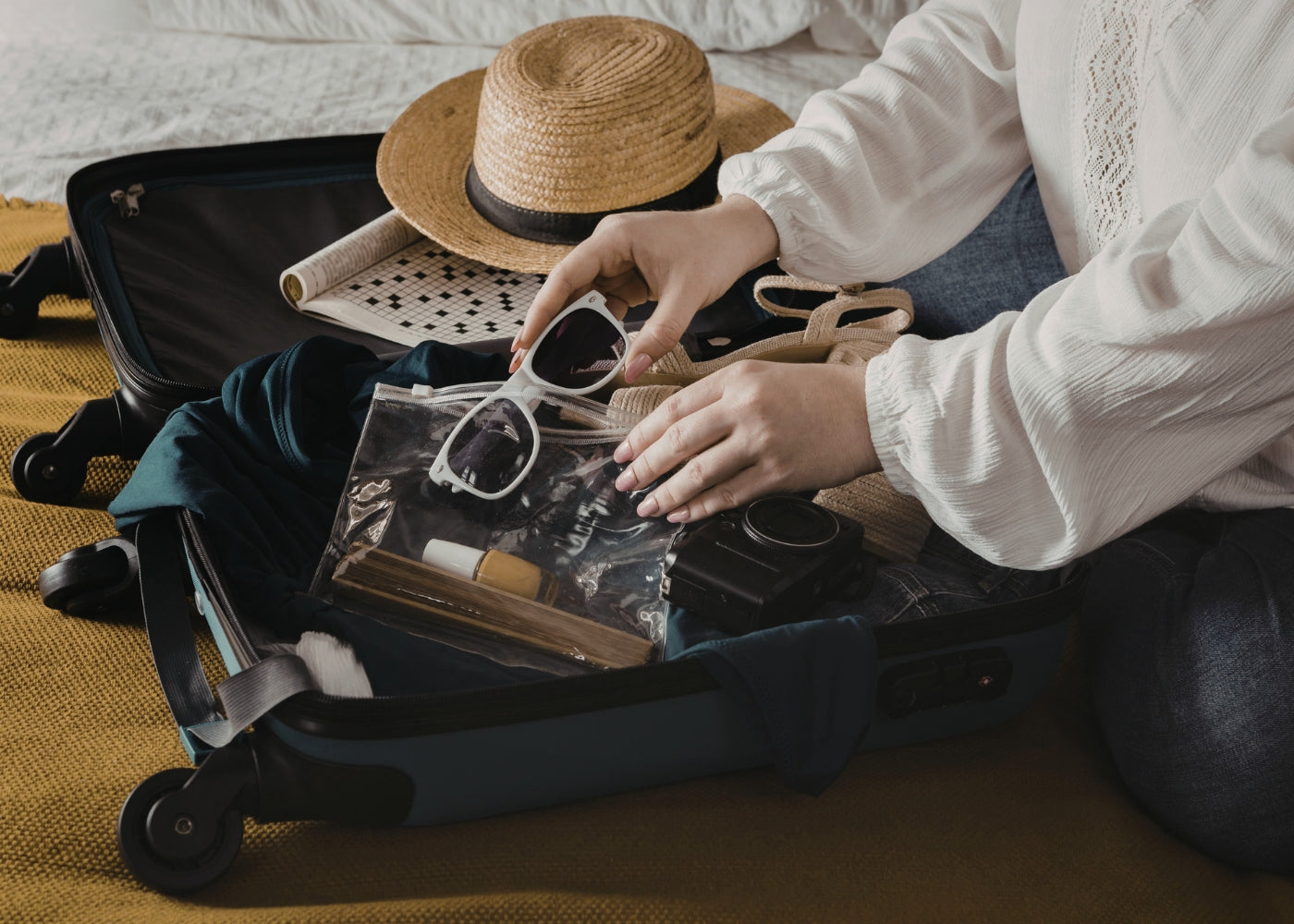 What to Carry in Cabin Luggage: Must-Haves for Every Flight