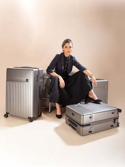 Classic Check-In Medium