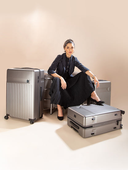 Classic Check-In Large