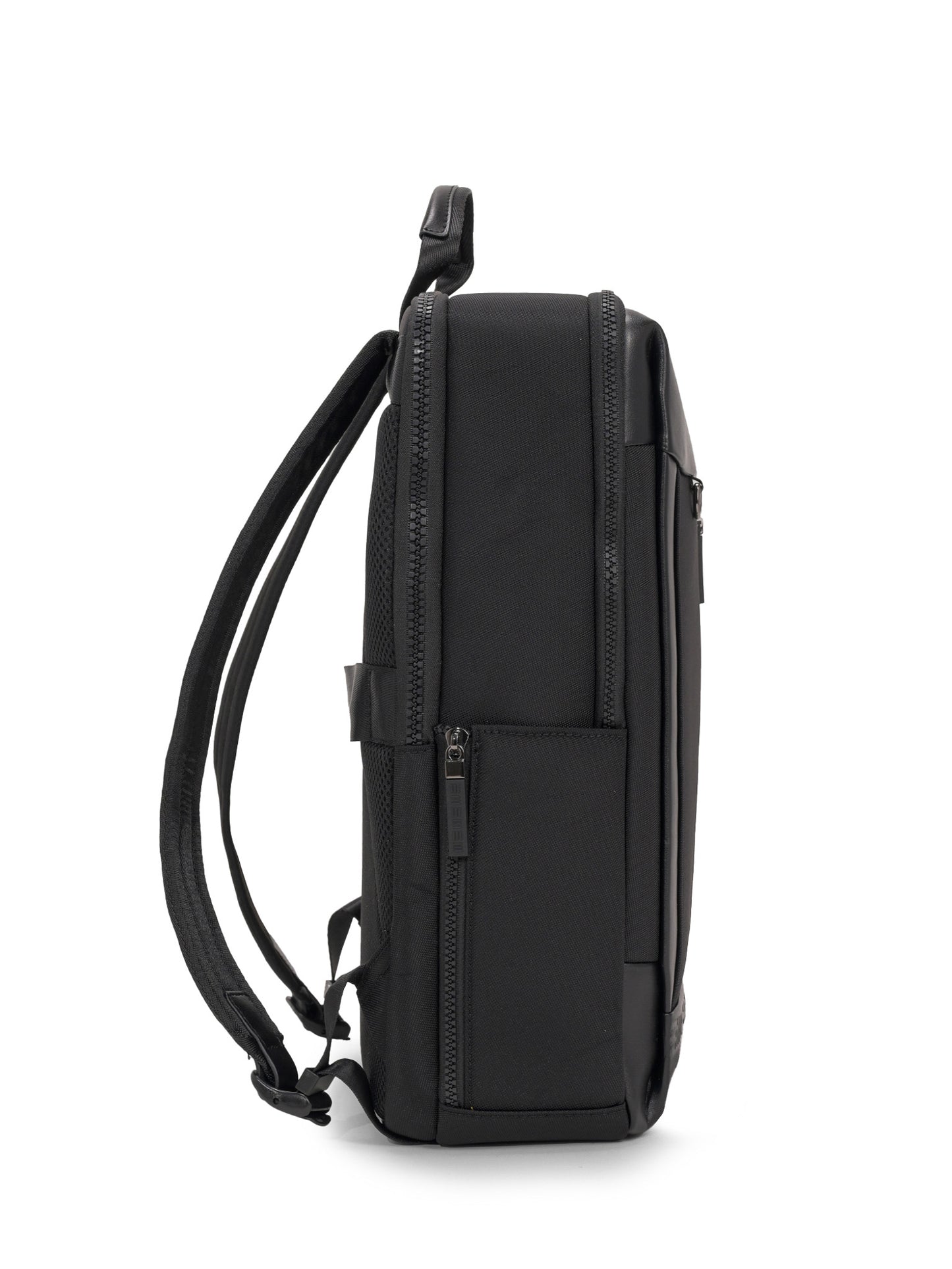 Gravitas 17L Laptop Backpack