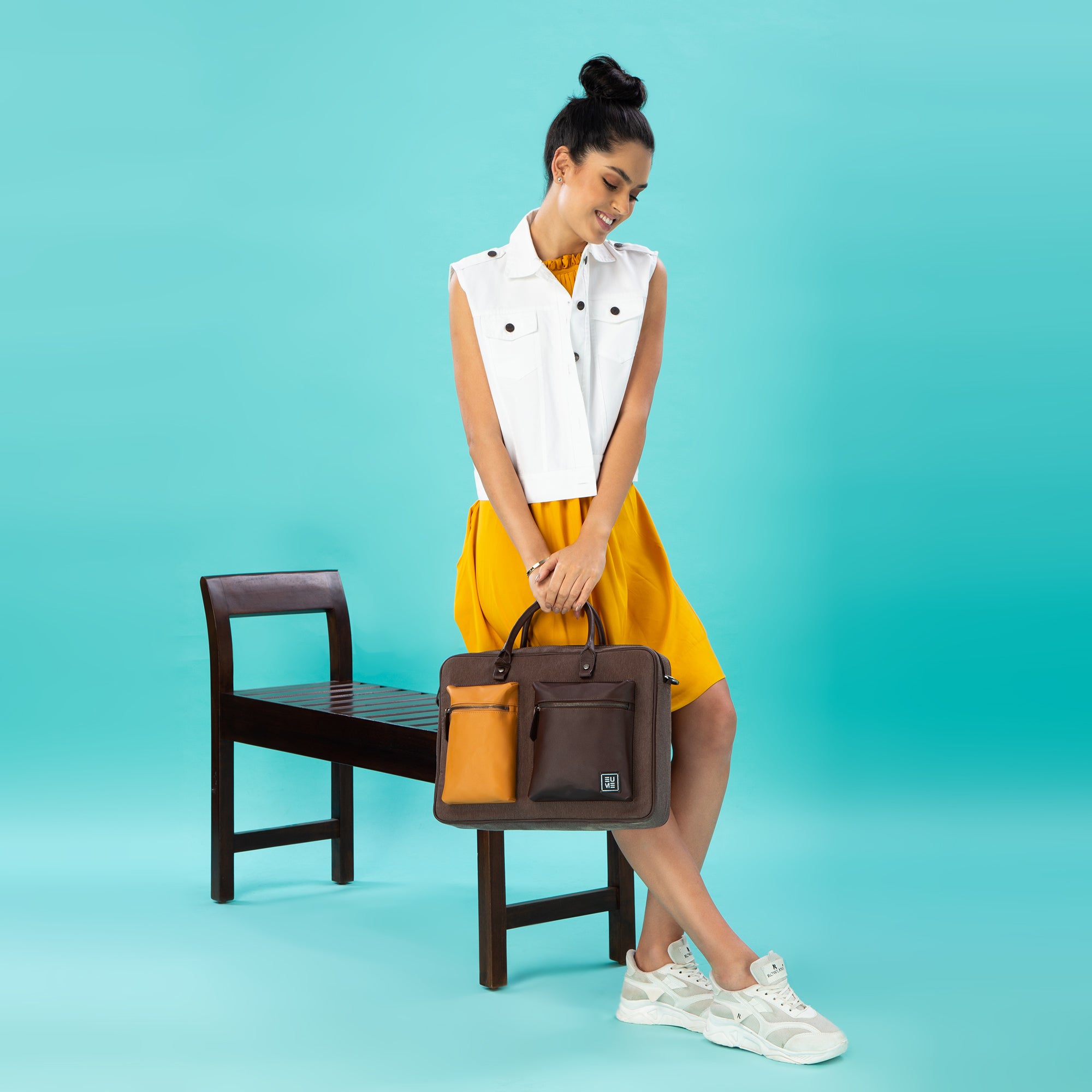 バッグ Staad Attache Laptop Messenger Bag Staad Attaché