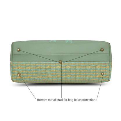 Broadwing Laptop Handbag bottom view with protective metal studs.