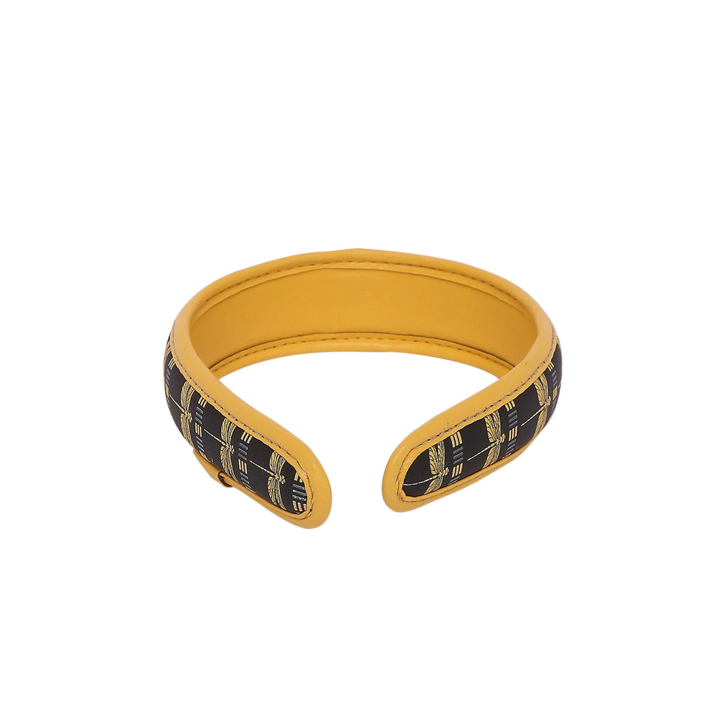 Gabbi Hairband in yellow and patterned fabric for stylish hair accessories.